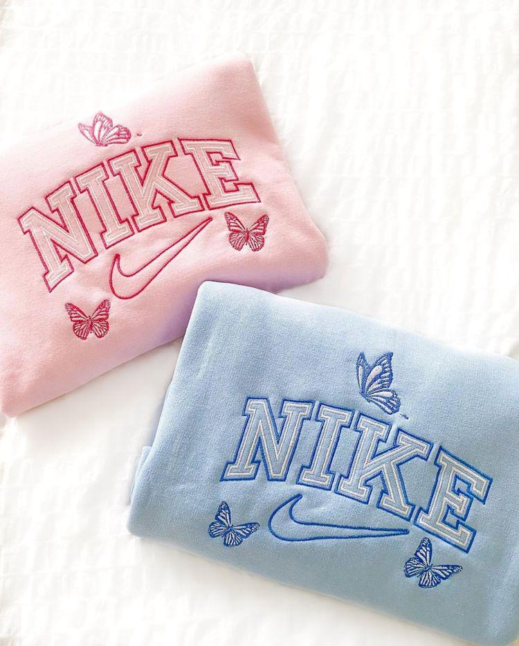 Butterfly Nike Sweat Shirt